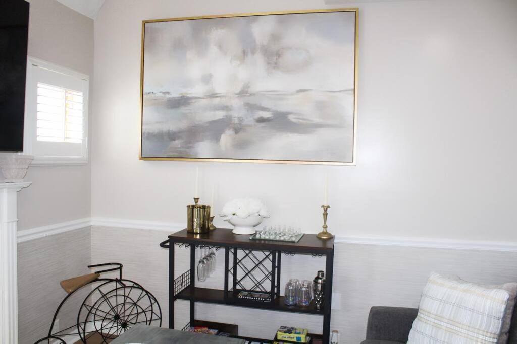 Cozy French Style Villa- 3 Bed-Casino-Pools-Jacuzzi Norwich Eksteriør billede