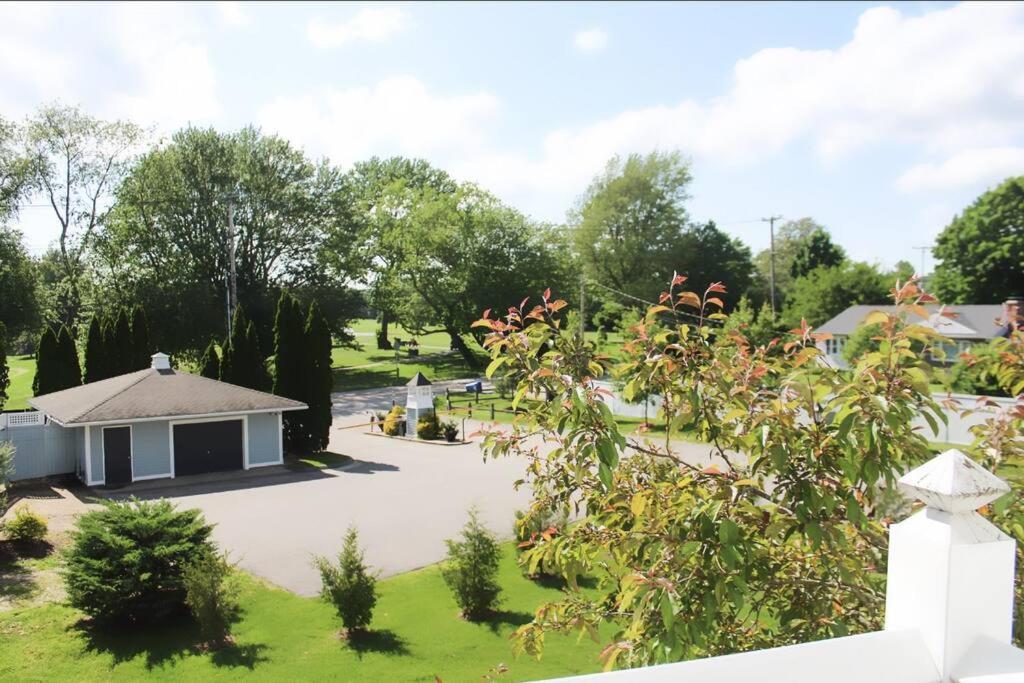 Cozy French Style Villa- 3 Bed-Casino-Pools-Jacuzzi Norwich Eksteriør billede